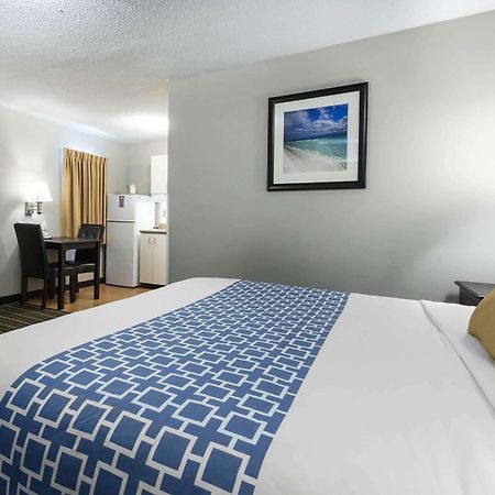 Suburban Extended Stay Hotel Naval Base Area Warrington Ngoại thất bức ảnh