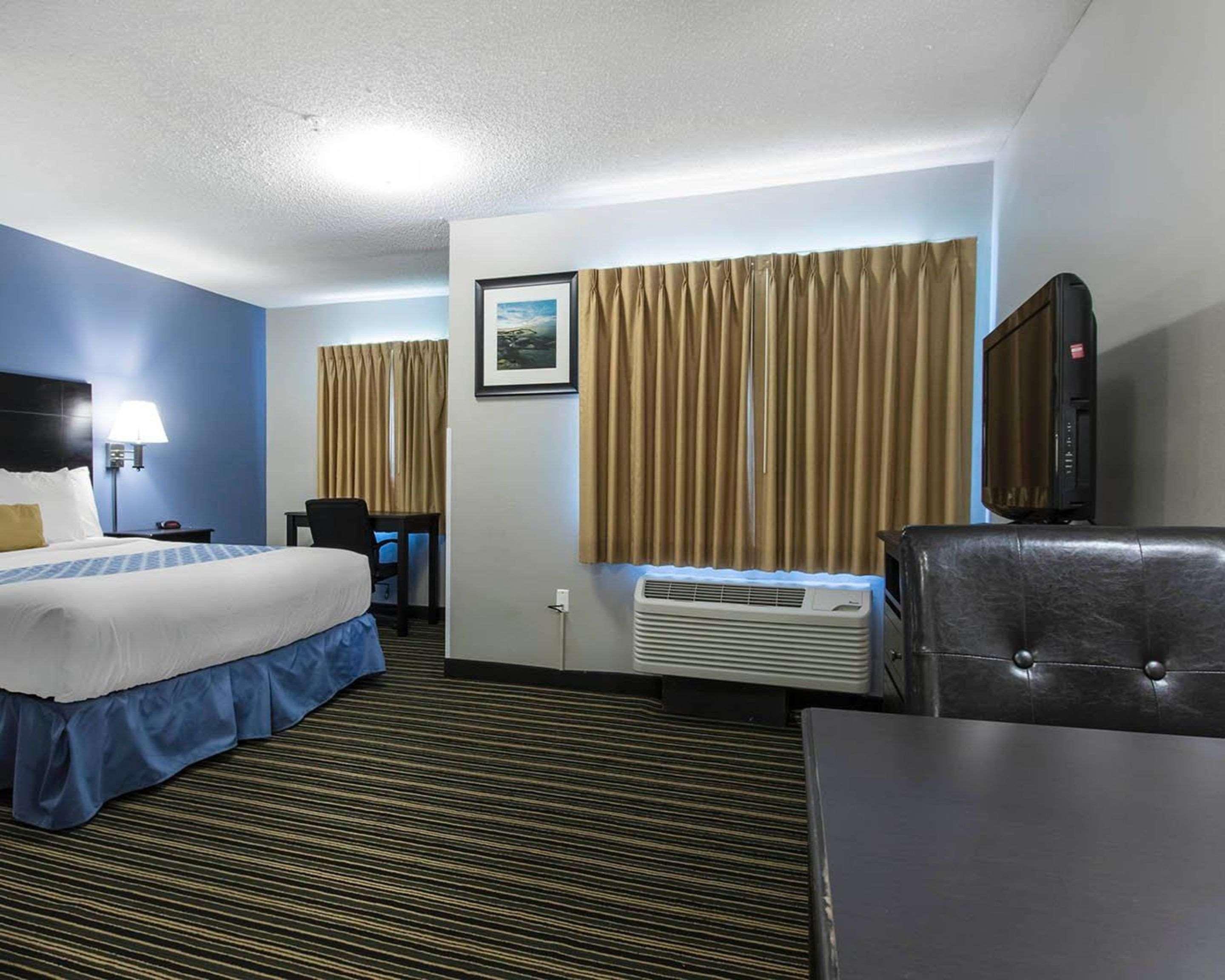 Suburban Extended Stay Hotel Naval Base Area Warrington Ngoại thất bức ảnh