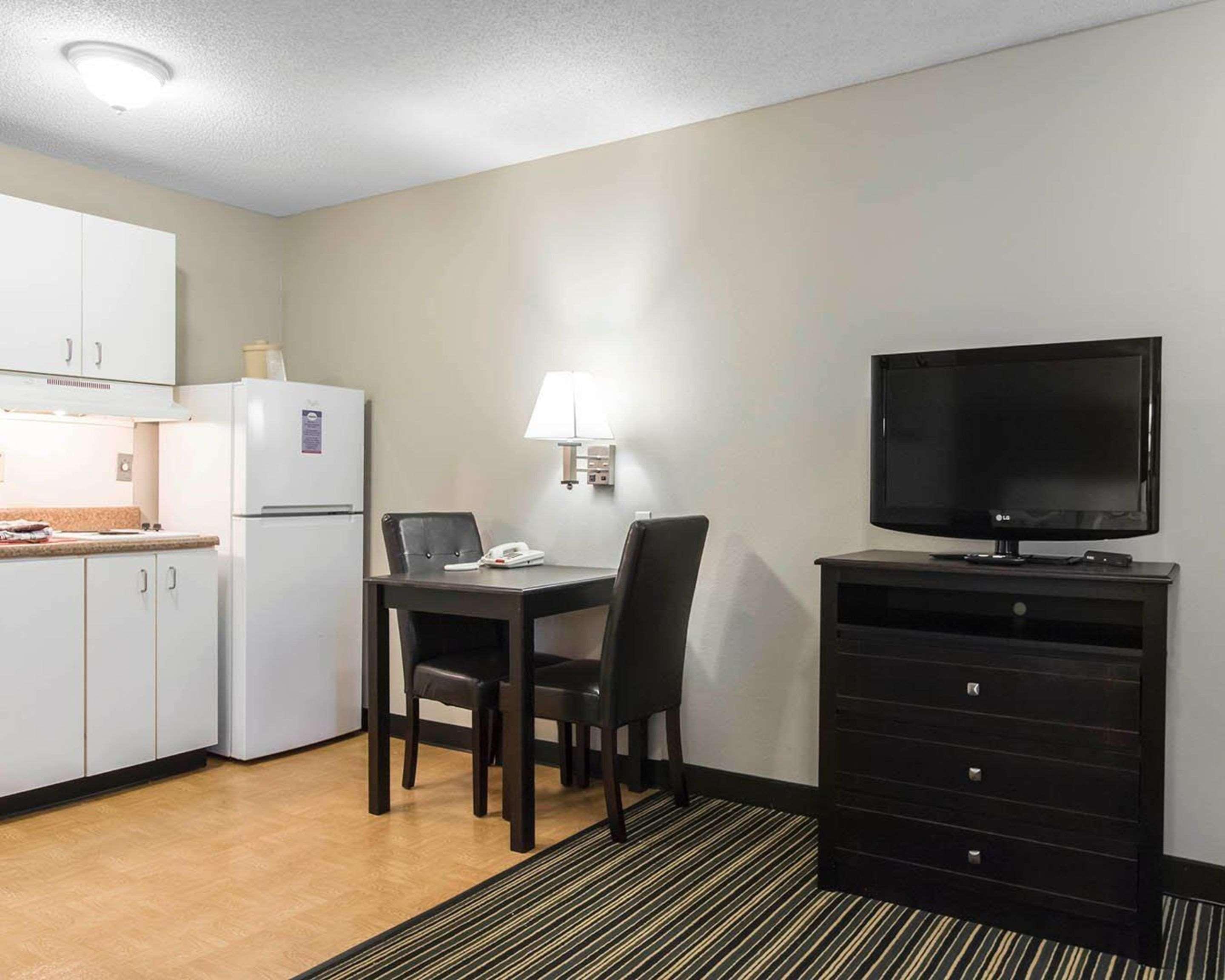 Suburban Extended Stay Hotel Naval Base Area Warrington Ngoại thất bức ảnh